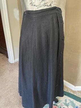 Classic Black Linen Maxi Skirt with Side Button and Pockets Detail